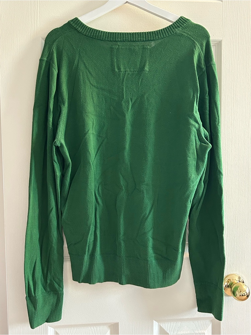 american eagle green v-neck sweater - Picture 2 of 2
